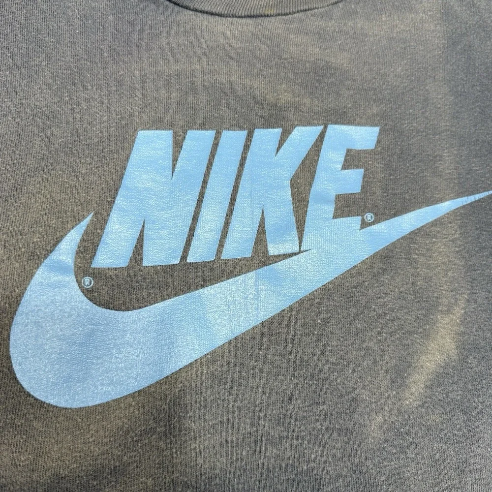Vintage Nike T Shirt Single Stitch L 70s Pinwheel Tag RARE Crazy Fade - Picture 3 of 8